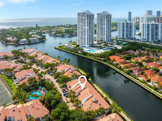 3748 Ne 209th Terrace, Aventura