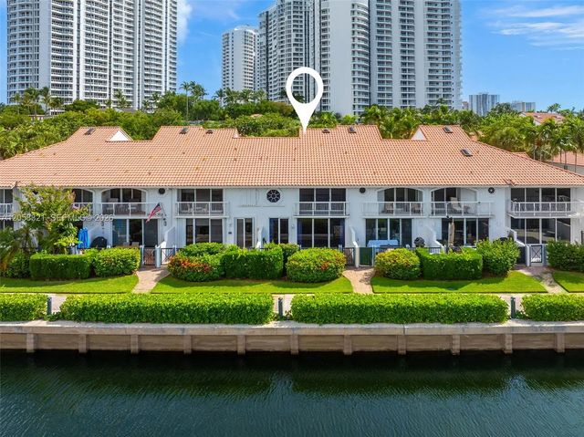 2 of 33 - 3748 Ne 209th Terrace, Aventura, FL