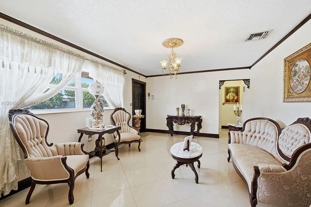 4 of 44 - 7858 Nw 171st Street, Hialeah, FL