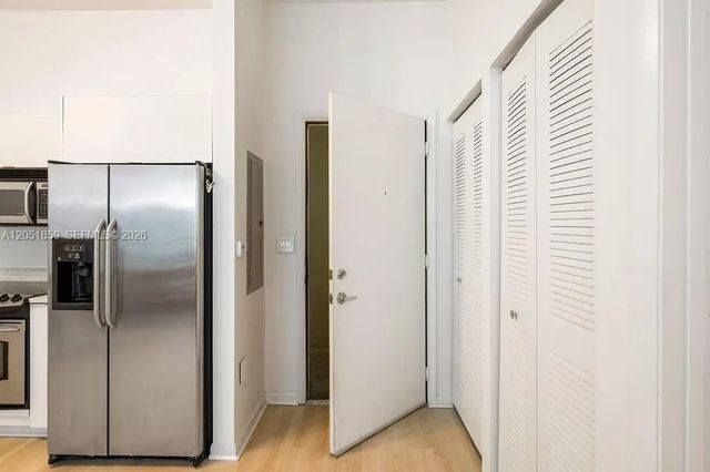 4 of 35 - 234 Ne 3rd Street #909, Miami, FL