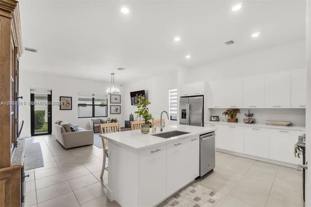 5 of 27 - 4577 Sw 174th Avenue, Miramar, FL