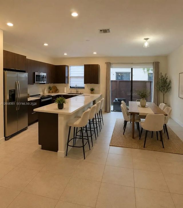 5 of 24 - 15816 Nw 91st Avenue, Miami Lakes, FL