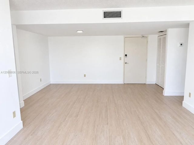 3 of 29 - 1455 West Avenue #603, Miami Beach, FL
