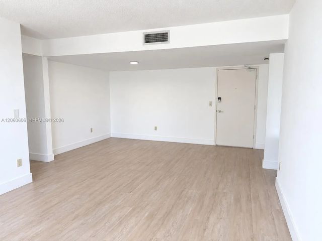 5 of 29 - 1455 West Avenue #603, Miami Beach, FL