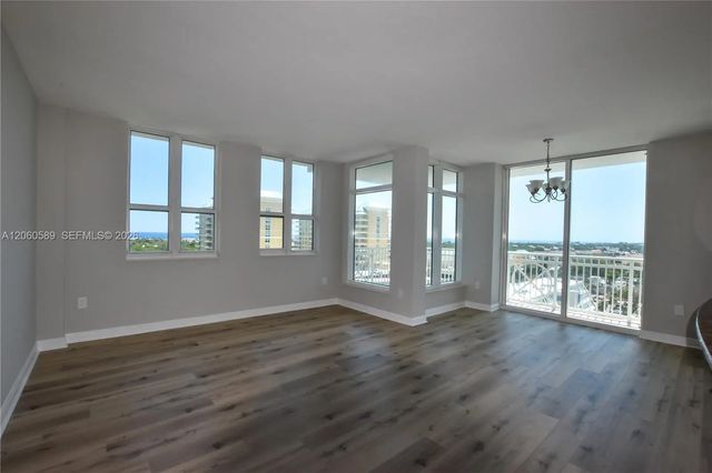 3 of 11 - 350 N Federal Highway #1112, Boynton Beach, FL