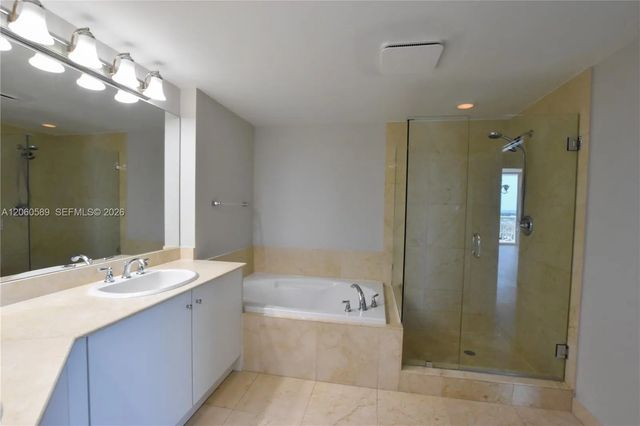 5 of 11 - 350 N Federal Highway #1112, Boynton Beach, FL