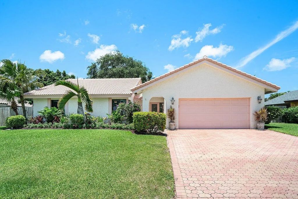 2371 Nw 30th Road, Boca Raton