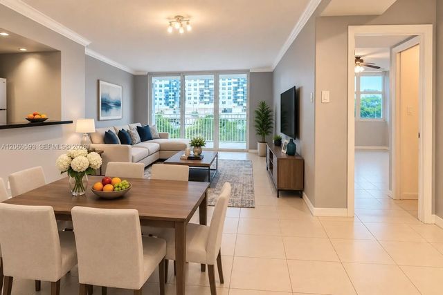 5 of 32 - 18071 Biscayne Boulevard #302, Aventura, FL