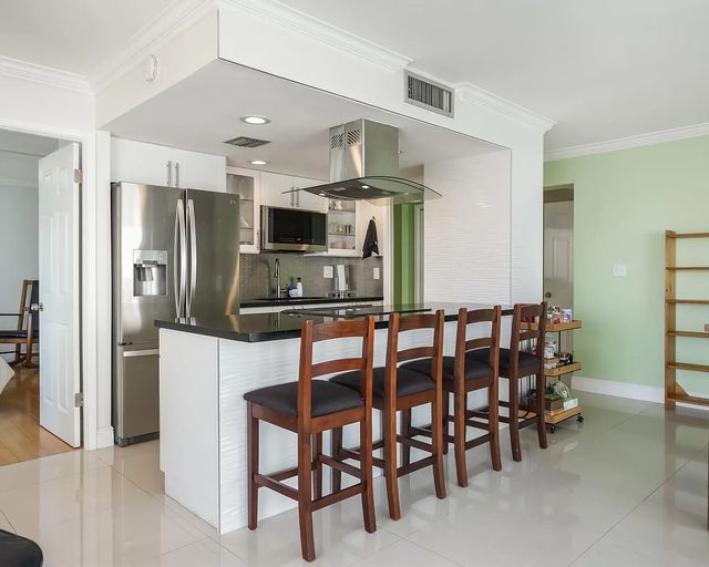 4 of 42 - 126 Golden Isles Drive #52a, Hallandale Beach, FL