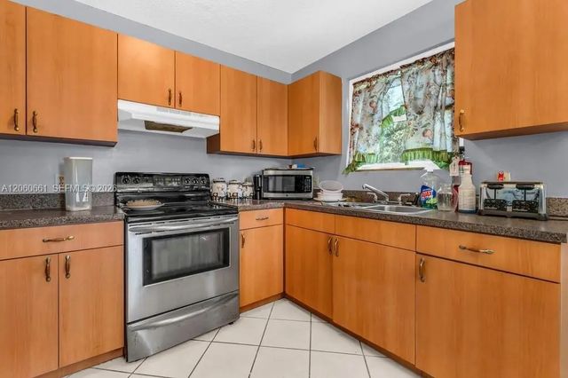 3 of 21 - 12231 Sw 202nd Street, Miami, FL