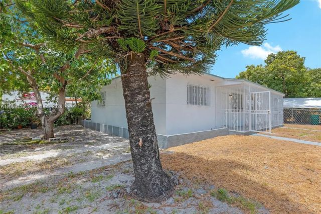 5800 Ne 3rd Avenue, Miami