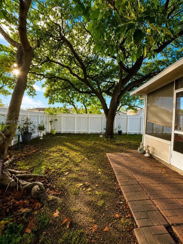 4 of 21 - 9395 Nassau Drive, Cutler Bay, FL