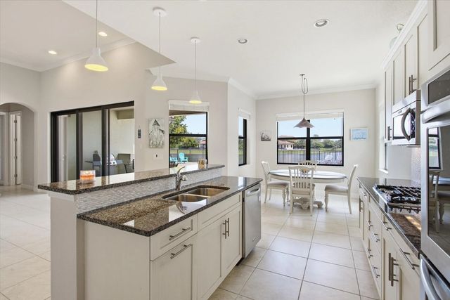 3 of 53 - 11513 Nw 81st Place, Parkland, FL