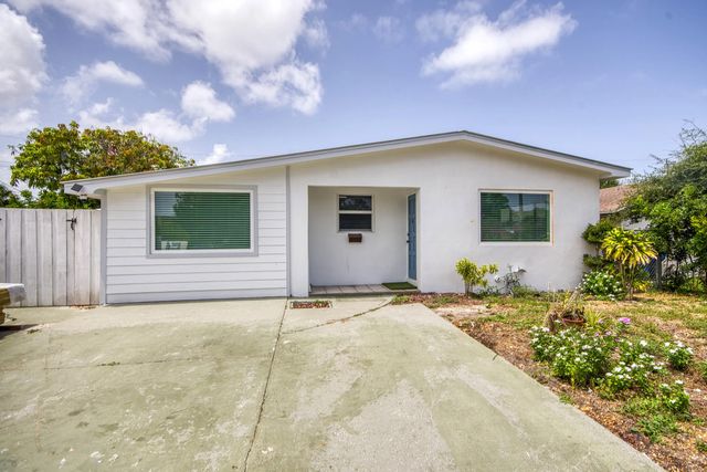 950 W 36th Street, Riviera Beach