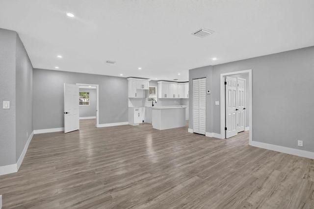 5 of 49 - 1111 Sw 31st Avenue, Fort Lauderdale, FL