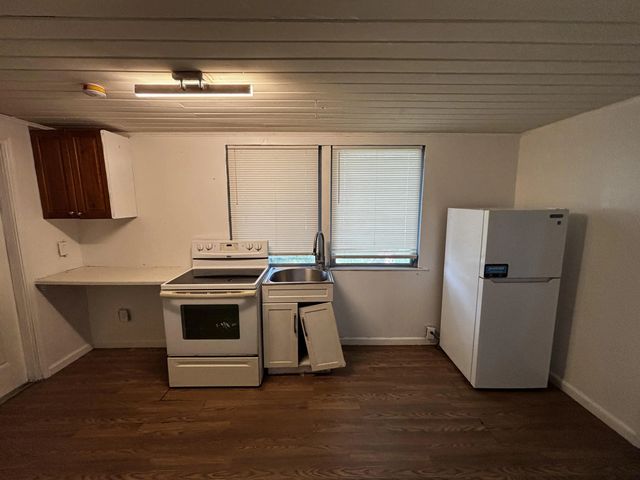 2 of 9 - 301 Fleming Avenue, Greenacres, FL