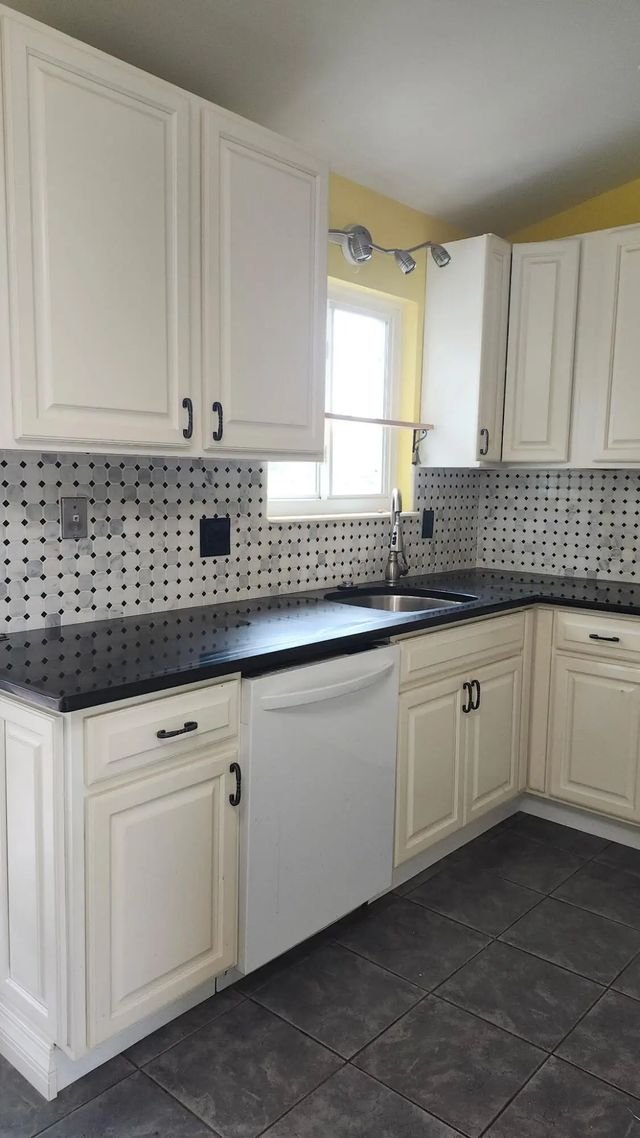 4 of 9 - 1282 Schumann Drive, Sebastian, FL