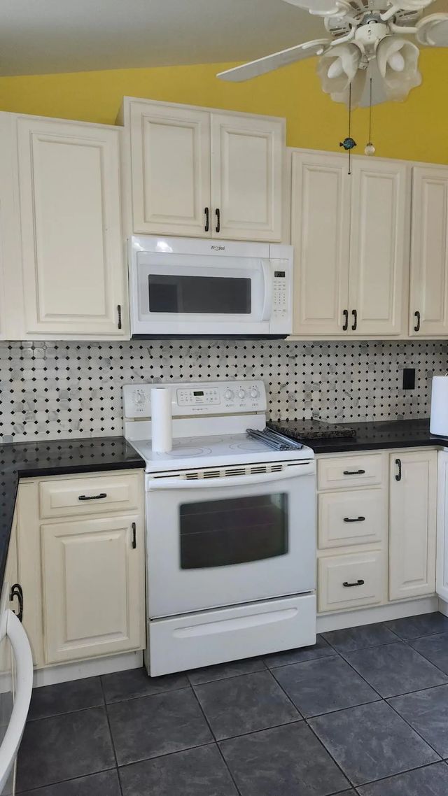 5 of 9 - 1282 Schumann Drive, Sebastian, FL