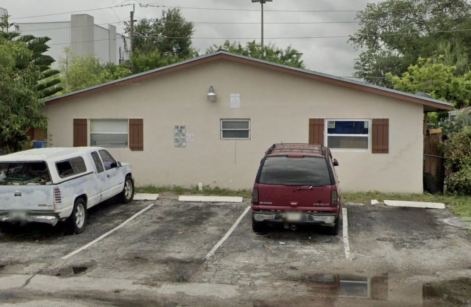 50 Ne 36th Court, Oakland Park