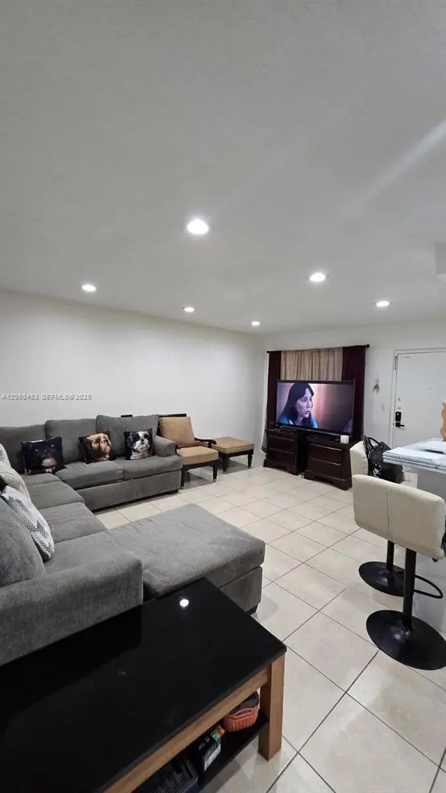 4 of 20 - 13500 Ne 3rd Court #416, North Miami, FL