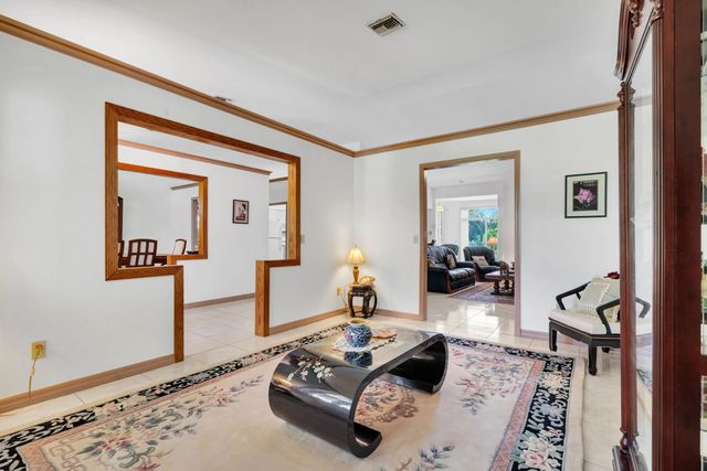 4 of 45 - 420 18th Avenue Ne, Naples, FL