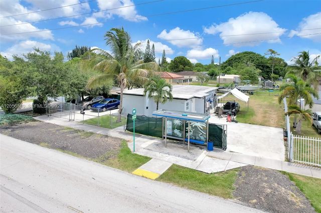 5 of 70 - 17821 Sw 107th Avenue, Miami, FL