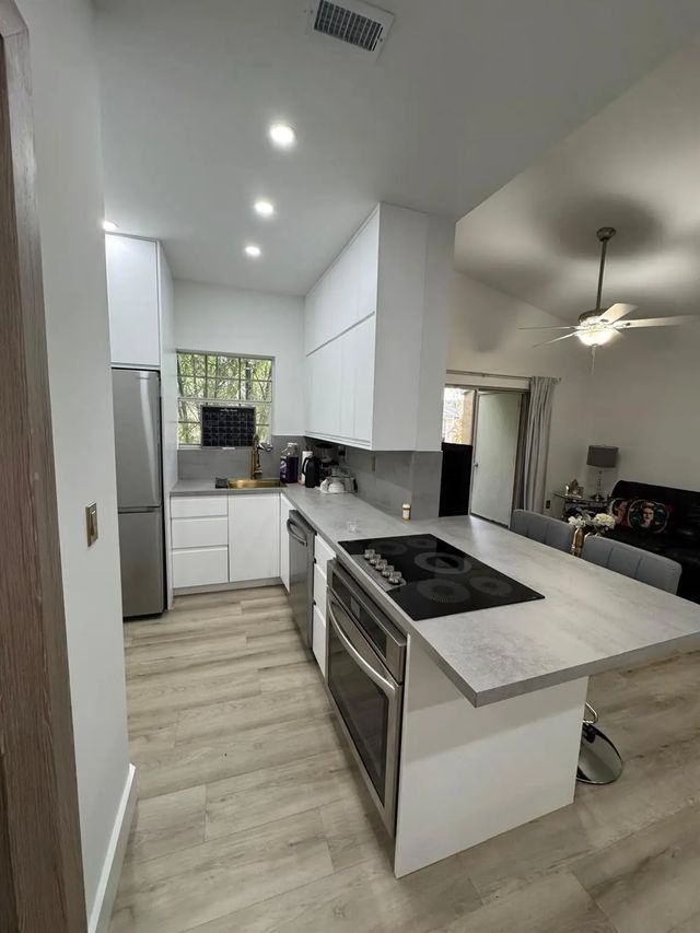 2 of 64 - 2331 Nw 96th Terrace #17h, Pembroke Pines, FL