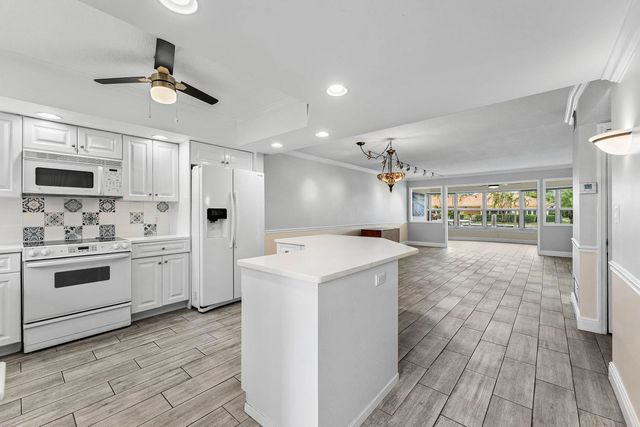 2 of 42 - 3031 Ne 51st Street #106w, Fort Lauderdale, FL
