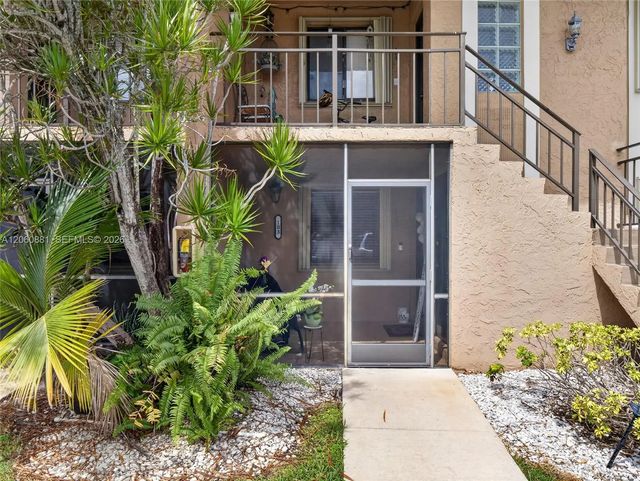 2 of 39 - 205 Lakeview Drive #103, Weston, FL
