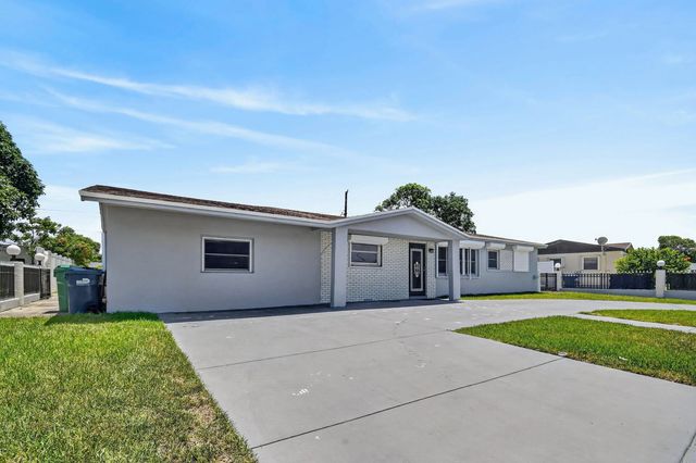 2 of 29 - 3110 Nw 211th Street, Miami Gardens, FL