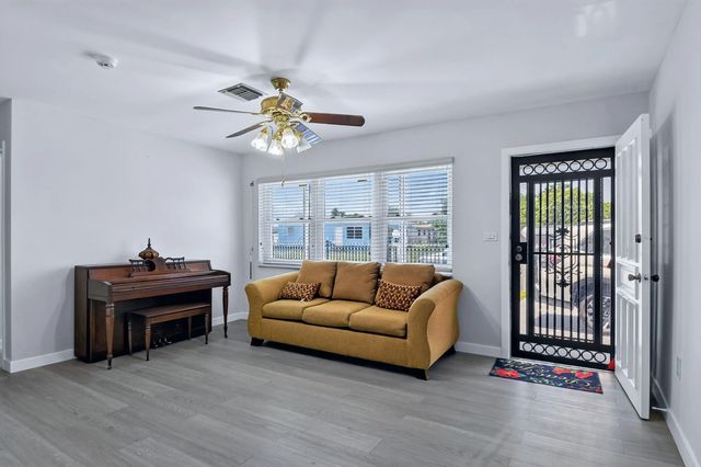 4 of 29 - 3110 Nw 211th Street, Miami Gardens, FL