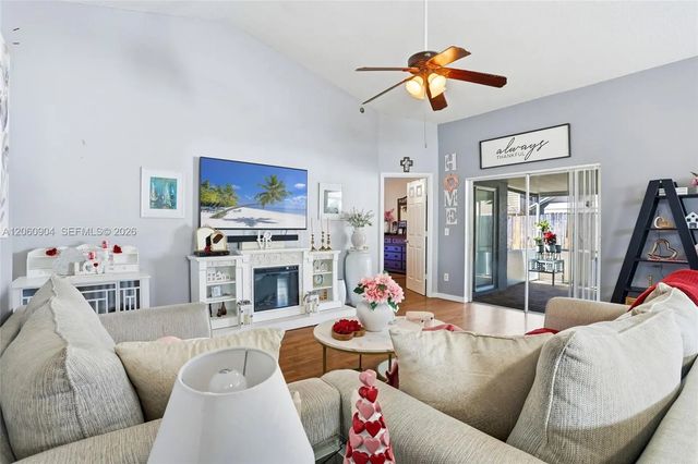 5 of 31 - 12608 Crayfird Avenue, Orlando, FL