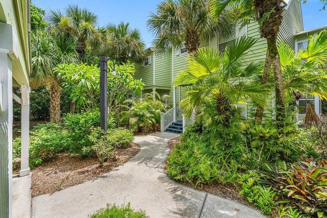 3 of 74 - 1260 Palmetto Court #106, Vero Beach, FL
