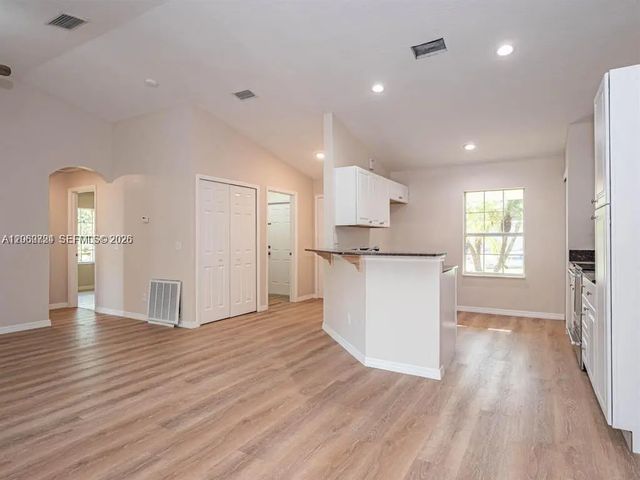 5 of 21 - 8265 97th Avenue, Vero Beach, FL