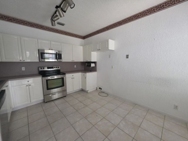 3 of 14 - 7953 Laina Lane #1, Boynton Beach, FL