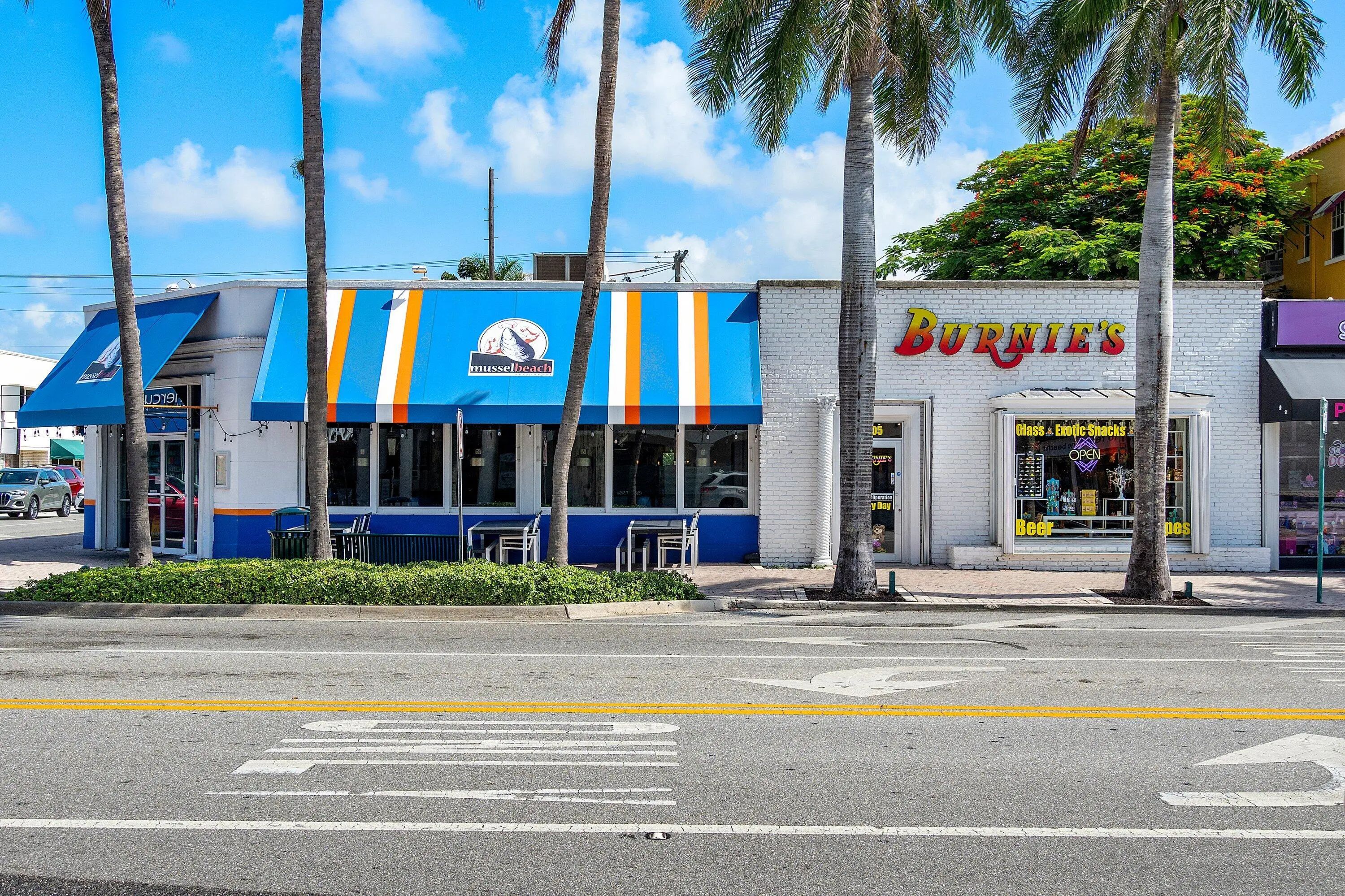 830 Lake Shore Drive, Delray Beach, FL, 33444