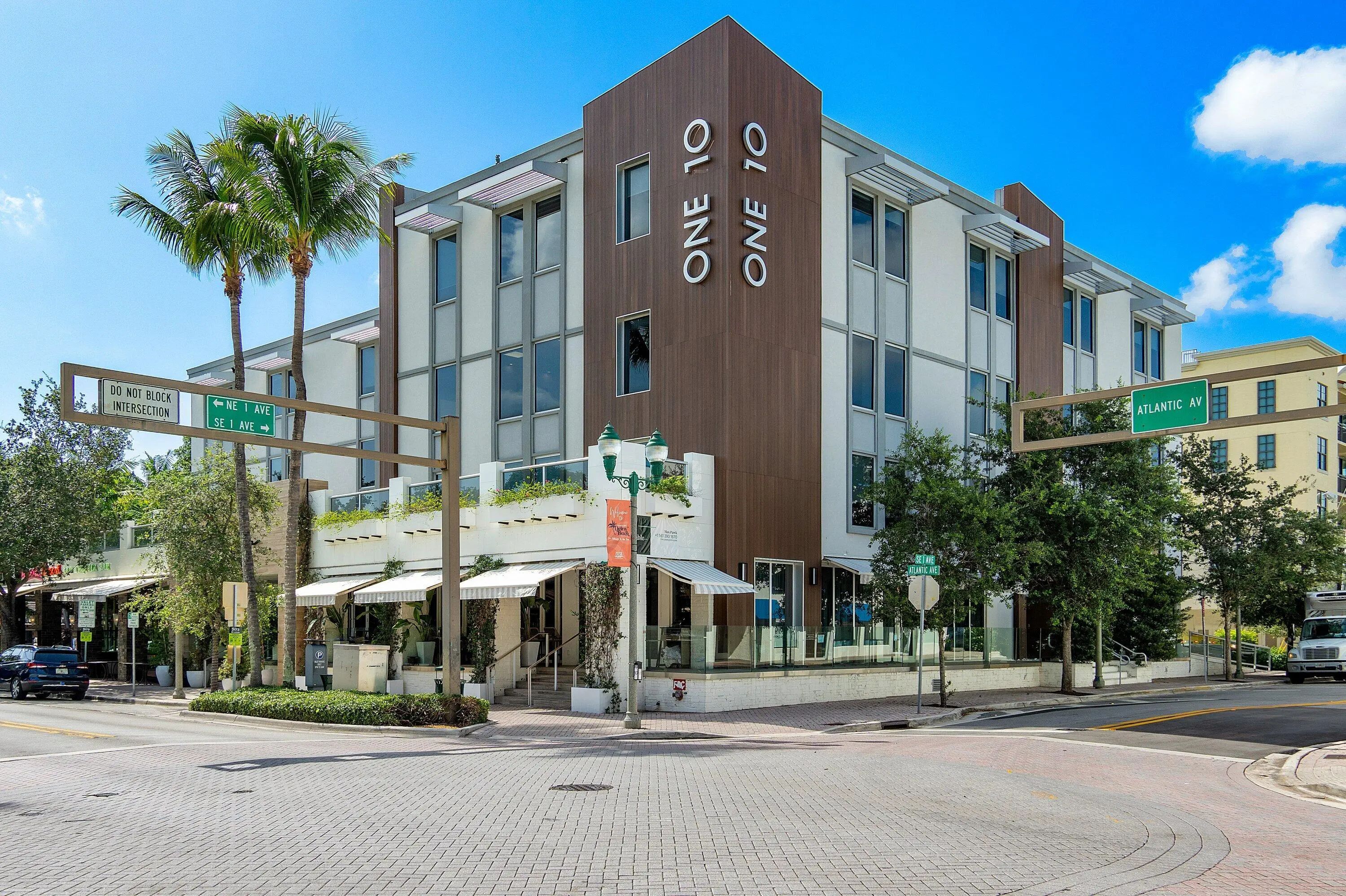 830 Lake Shore Drive, Delray Beach, FL, 33444