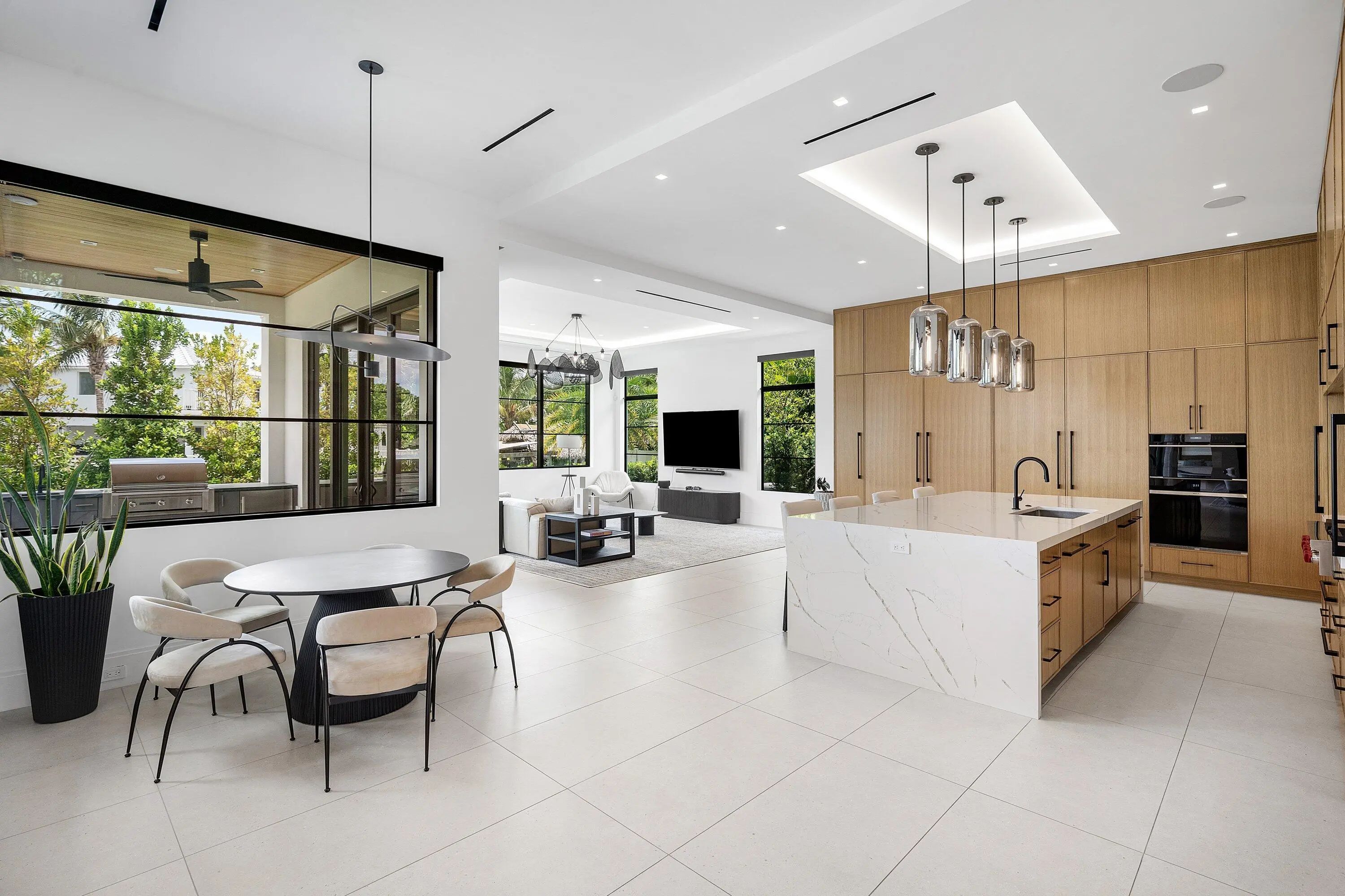 830 Lake Shore Drive, Delray Beach, FL, 33444