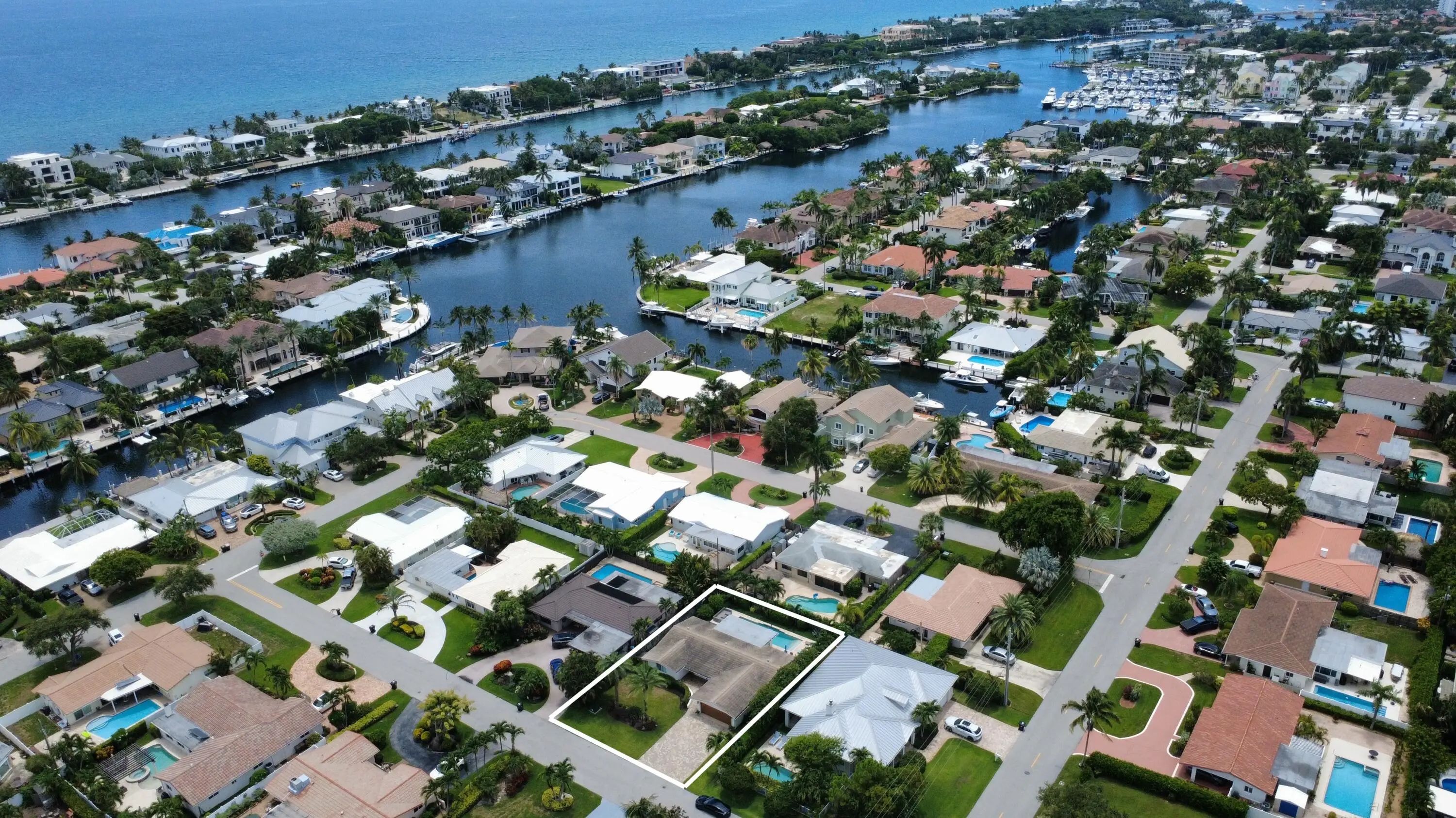 2832 Ne 34th Street, Lighthouse Point