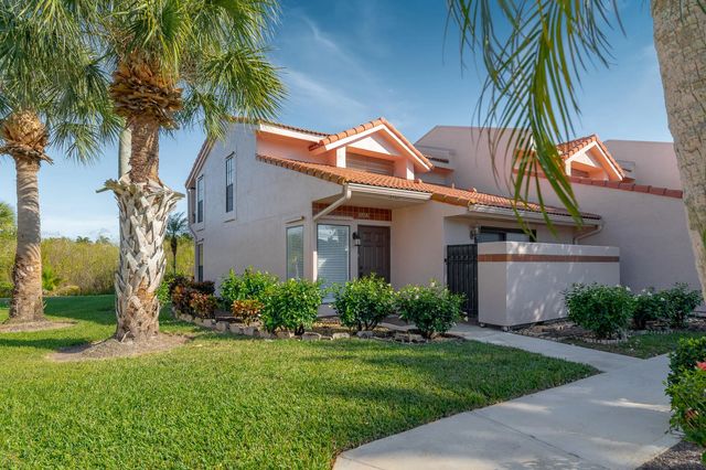 2 of 33 - 3307 Se Sandpiper Circle, Port St. Lucie, FL