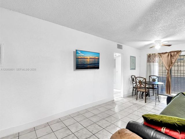 3 of 30 - 13500 Ne 3rd Court #121, North Miami, FL