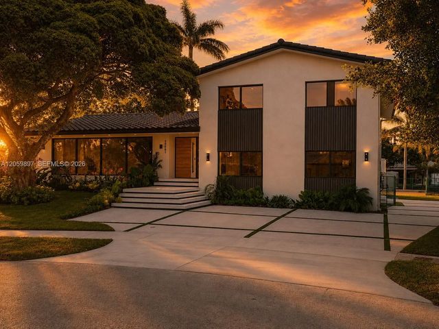 2 of 108 - 20001 Ne 25th Avenue, Miami, FL