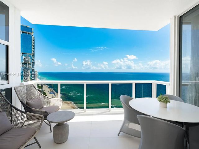 5 of 45 - 18201 Collins Avenue #4106, Sunny Isles Beach, FL