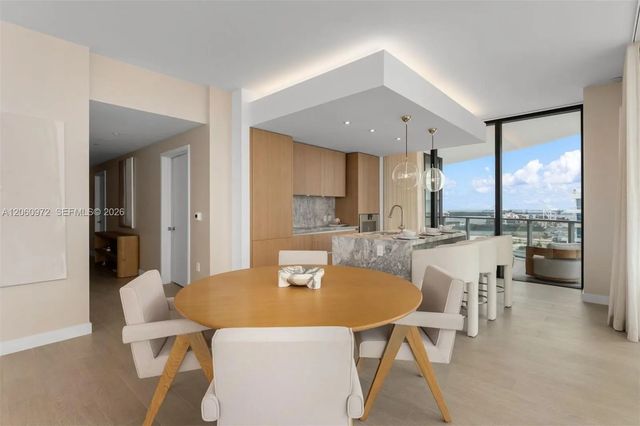 5 of 44 - 500 Alton Road #2105, Miami Beach, FL