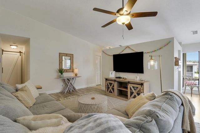 5 of 48 - 1102 Wingfoot Drive #c, Jupiter, FL