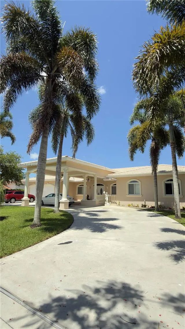 2 of 47 - 27803 Sw 172nd Place, Homestead, FL