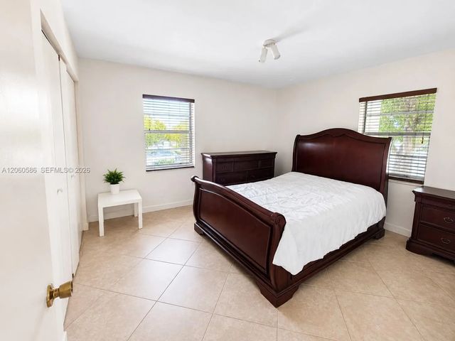 5 of 16 - 9651 Sw 77th Avenue #206e, Miami, FL