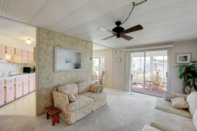 5 of 31 - 912 Oriole Circle, Barefoot Bay, FL