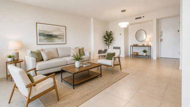 5 of 21 - 4001 Hillcrest Drive #705, Hollywood, FL