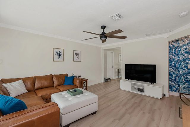 5 of 31 - 5631 Freedom Street, Hollywood, FL